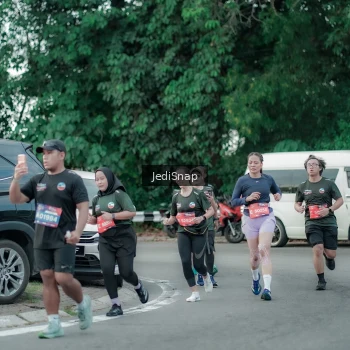Runner Photo 3889742