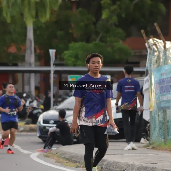 Runner Photo 3889752