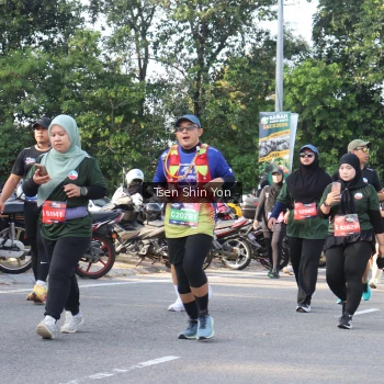 Runner Photo 3889779