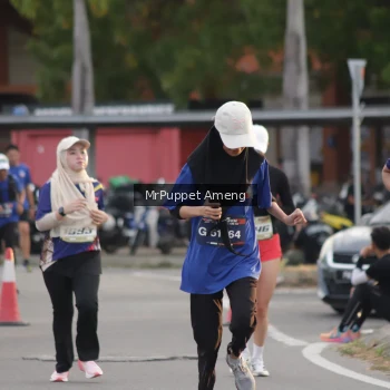 Runner Photo 3889815
