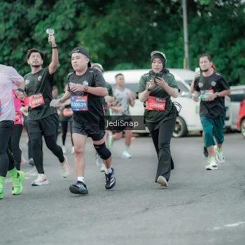 Runner Photo 3889852