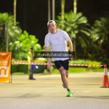 Runner Photo 3889862