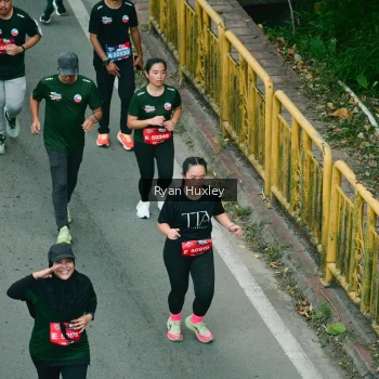 Runner Photo 3889948
