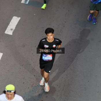 Runner Photo 3889975