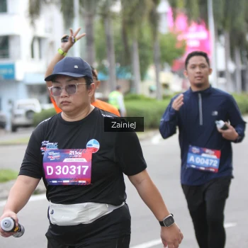 Runner Photo 3889989