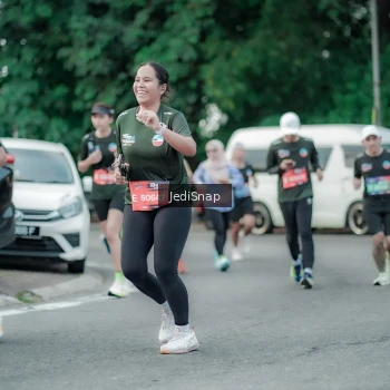 Runner Photo 3890030