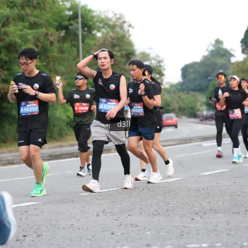 Runner Photo 3890045