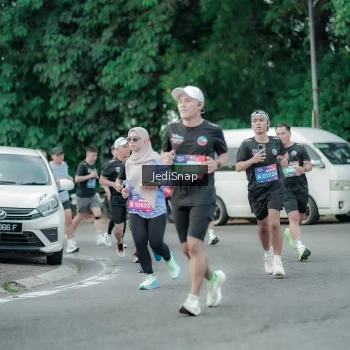 Runner Photo 3890082