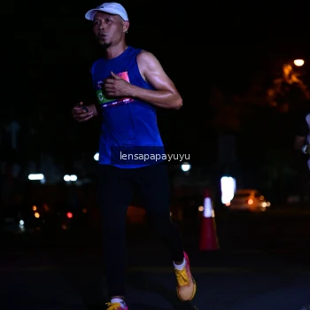 Runner Photo 3890102