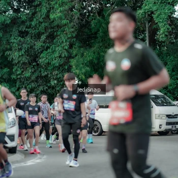 Runner Photo 3890194