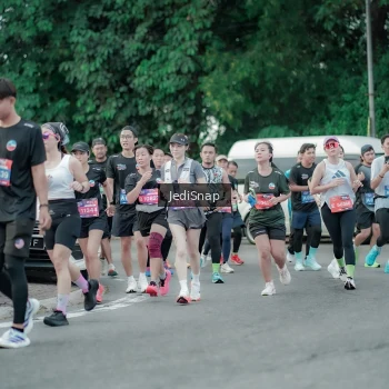 Runner Photo 3890235