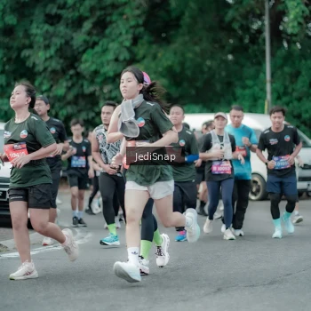 Runner Photo 3890260