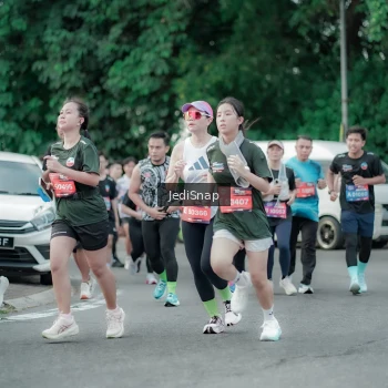 Runner Photo 3890266