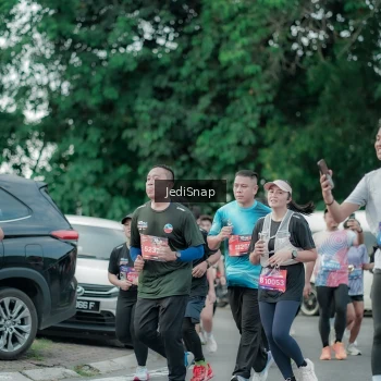 Runner Photo 3890284