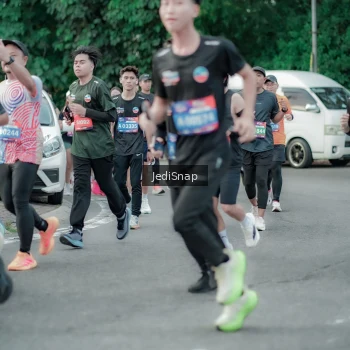 Runner Photo 3890310