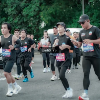 Runner Photo 3890315