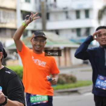 Runner Photo 3890341