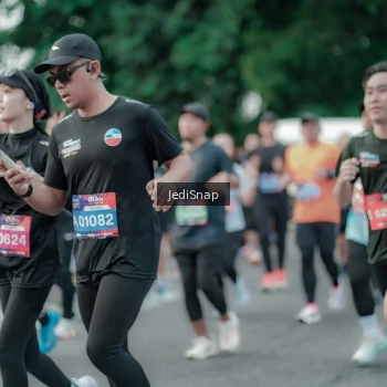 Runner Photo 3890344