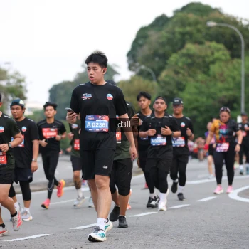 Runner Photo 3890429
