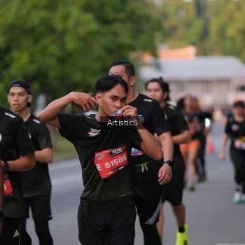 Runner Photo 3890477
