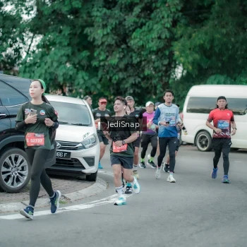 Runner Photo 3890484