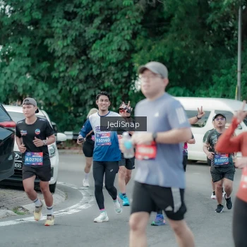 Runner Photo 3890534