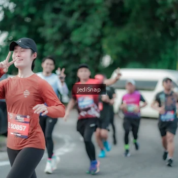 Runner Photo 3890549