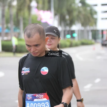 Runner Photo 3890594