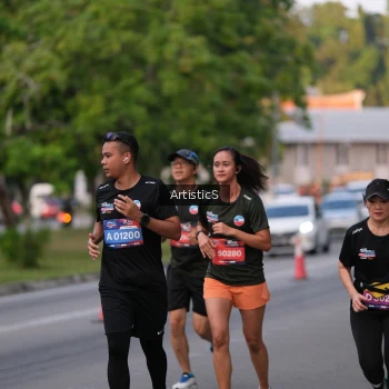 Runner Photo 3890662