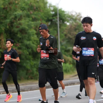 Runner Photo 3890681