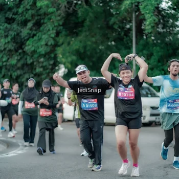 Runner Photo 3890693