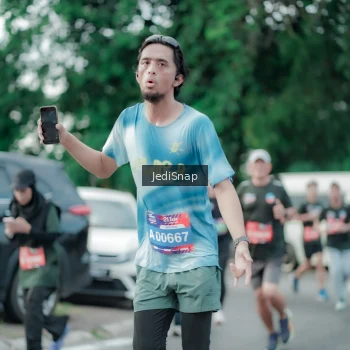 Runner Photo 3890703