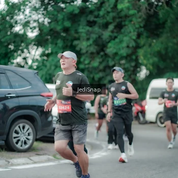 Runner Photo 3890728