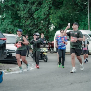 Runner Photo 3890792