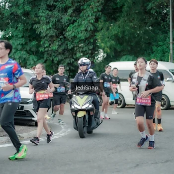 Runner Photo 3890837
