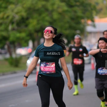 Runner Photo 3890905