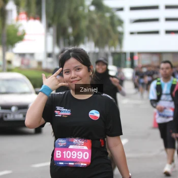 Runner Photo 3890996