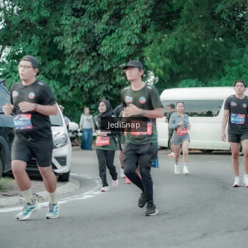 Runner Photo 3891009