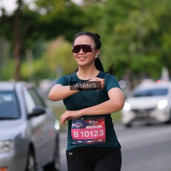 Runner Photo 3891011