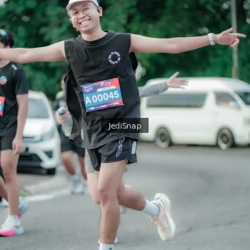 Runner Photo 3891036