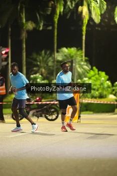 Runner Photo 3891066