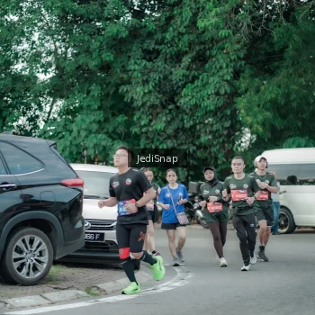Runner Photo 3891091
