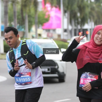 Runner Photo 3891133