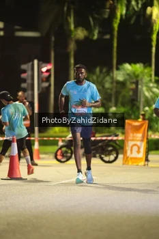 Runner Photo 3891193