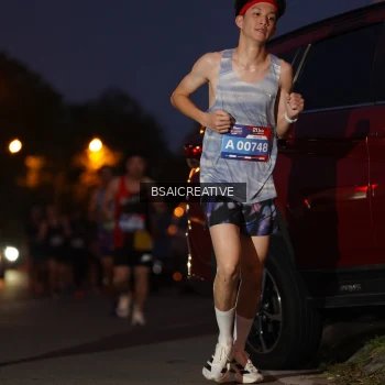 Runner Photo 3891239