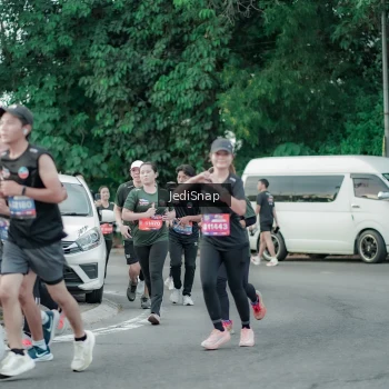 Runner Photo 3891263