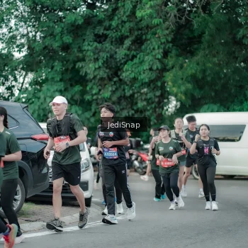 Runner Photo 3891290
