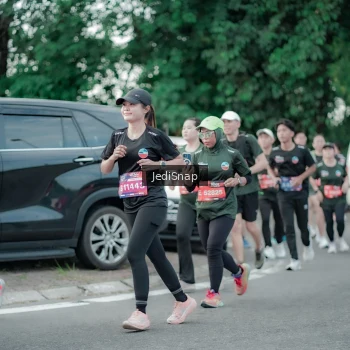 Runner Photo 3891294