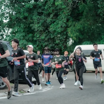 Runner Photo 3891346