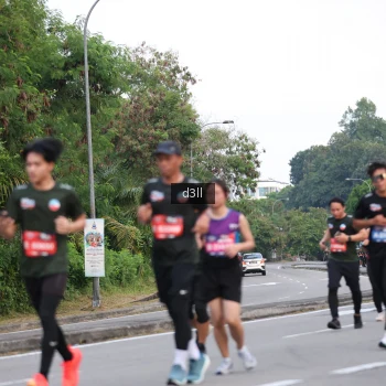 Runner Photo 3891376